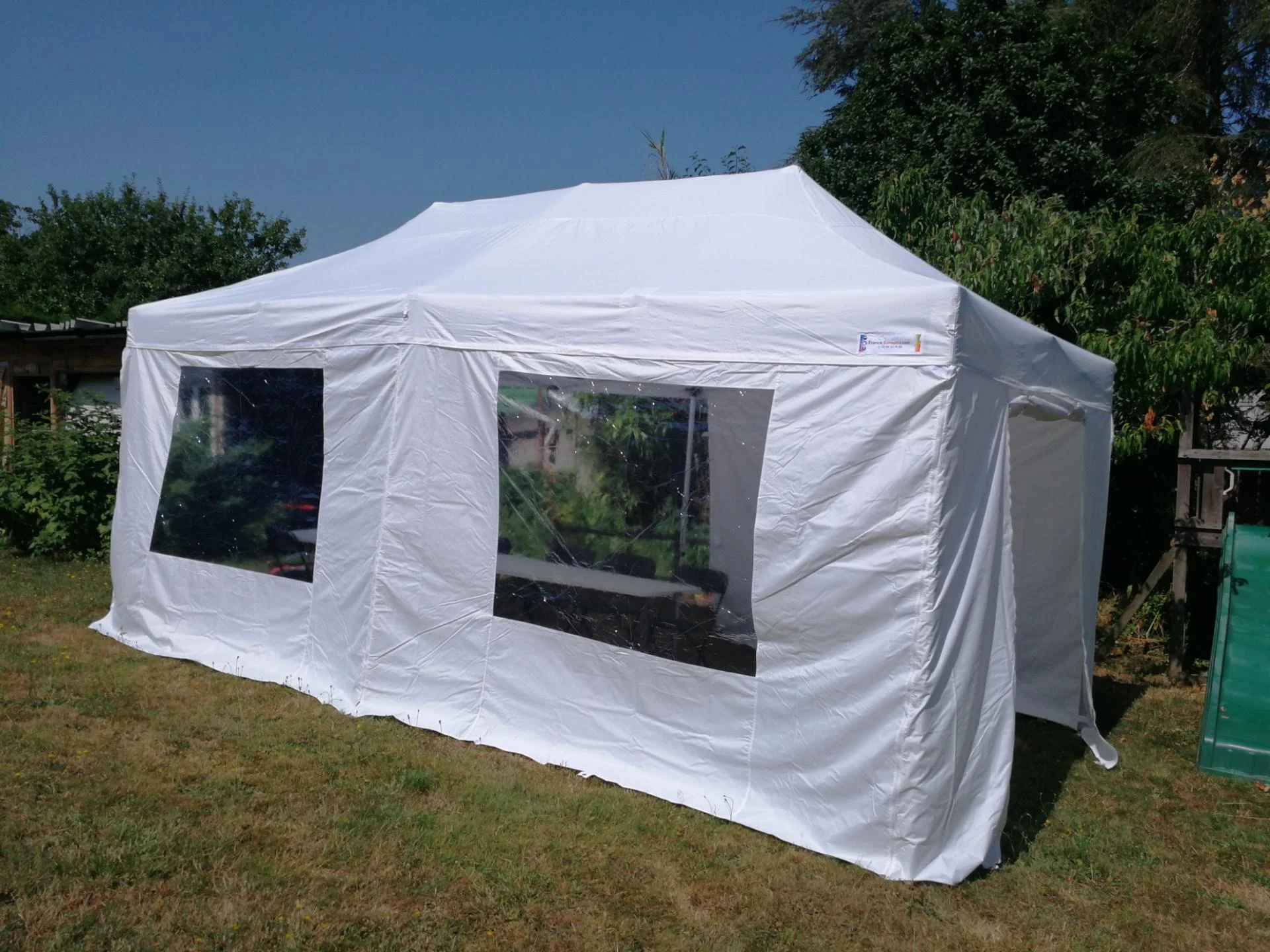 Barnum 6x3 blanc fermé